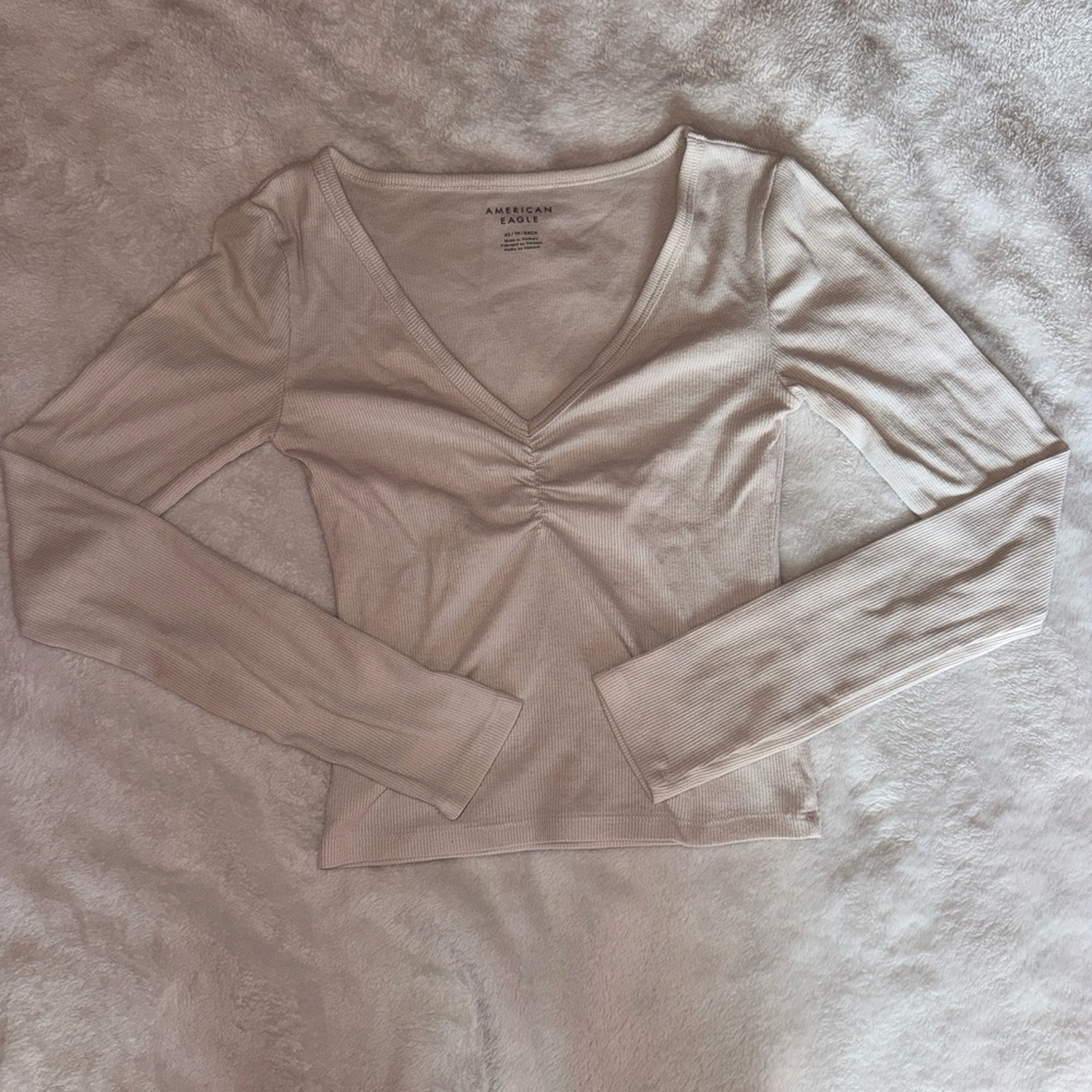 American Eagle Outfitters Cream Fitted Ruched Blouse